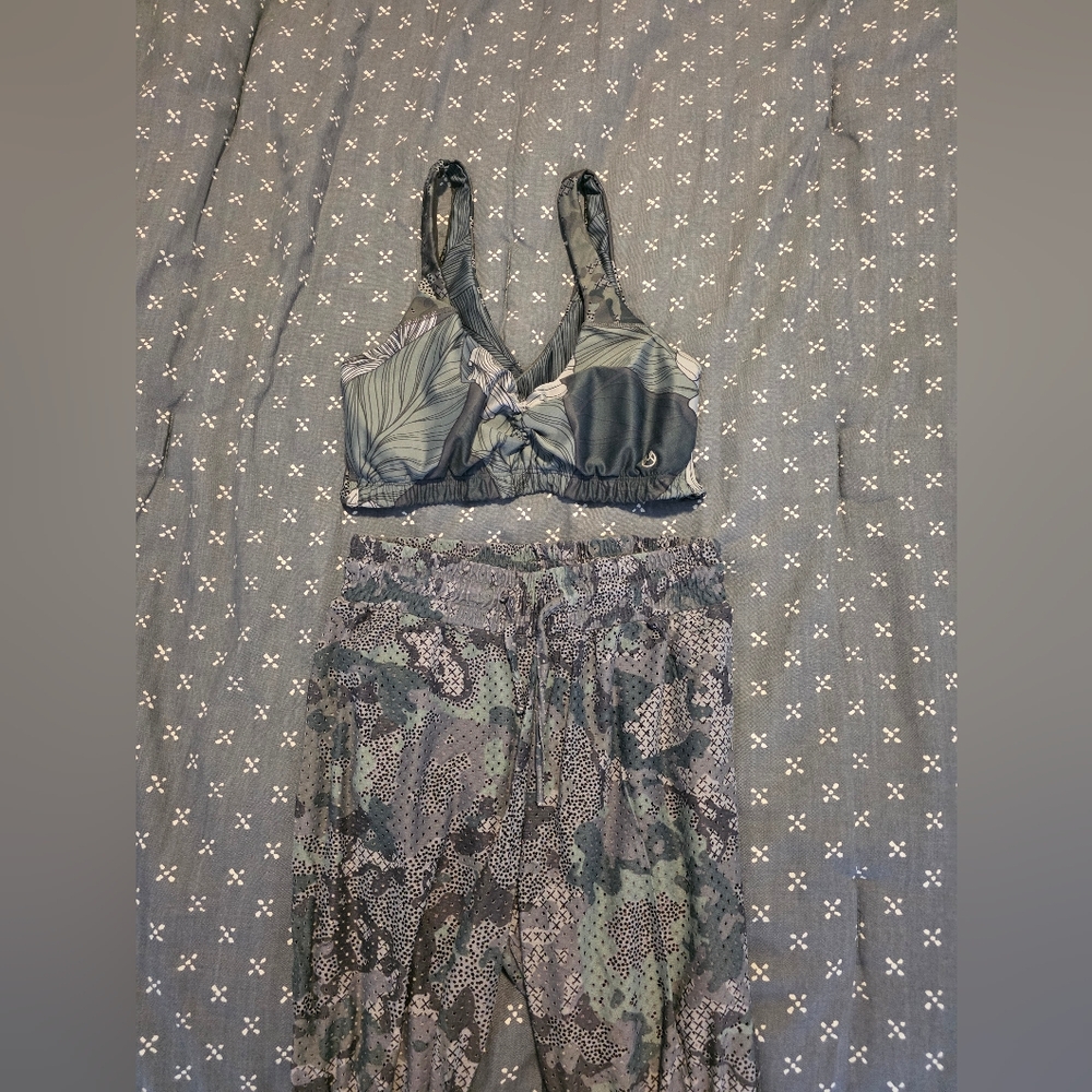 Maaji Activewear in Blue and Gray